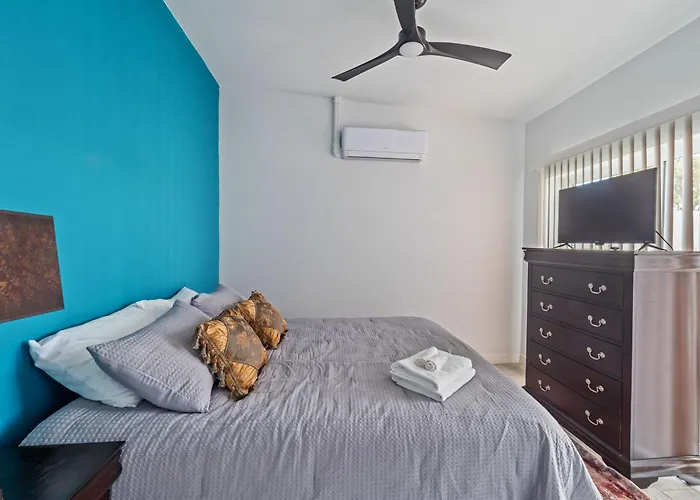 Old Town Oasis ,ev Access 5 Mins To Stadium-golf Сasa de vacaciones *