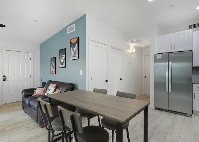 Old Town Oasis ,ev Access 5 Mins To Stadium-golf Scottsdale